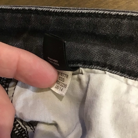 Victoria’s Secret 4 High Rise Jeggings Skinny Jeans Faded Black Frayed Hems - Picture 11 of 11